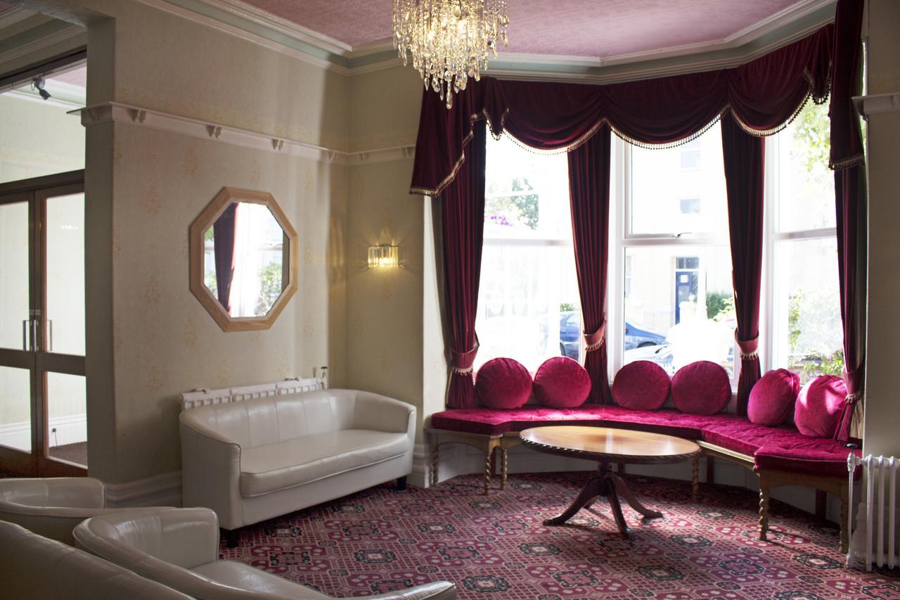 Evans Hotel Llandudno Esterno foto